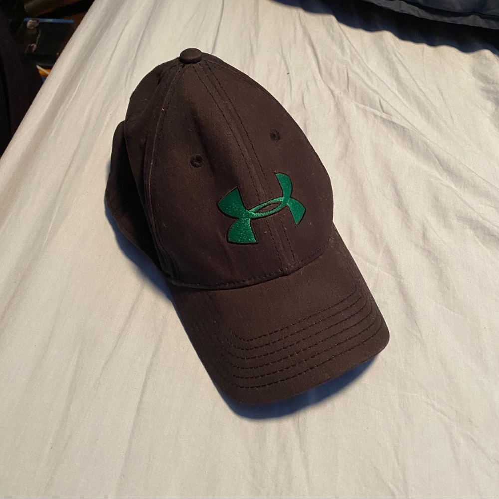 Under Armour Black Baseball Hat Rare Edition